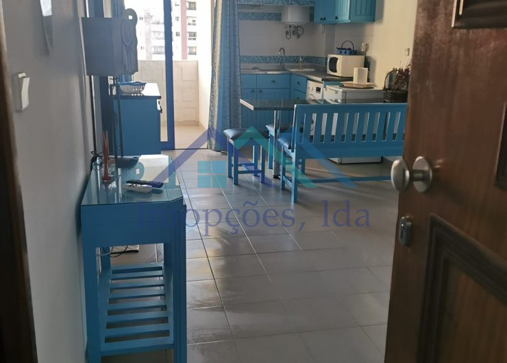 f1745f1e-389c-429a-9360-4d0ed93c32bf